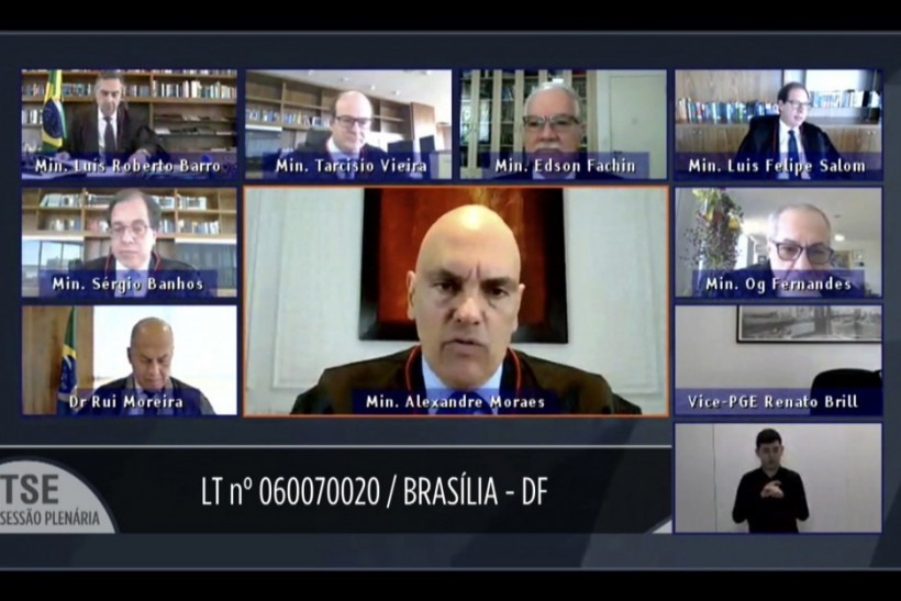 Sessão plenária administrativa do TSE por videoconferência - (foto: Divulgação/ASCOM/TSE)