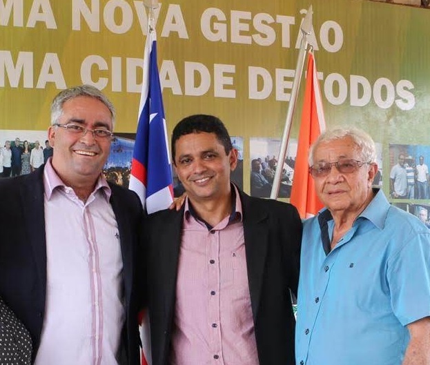 Da esquerda para direita: Prefeito Lúcio, o vice Mano e o grande articulador político, Leocádio 