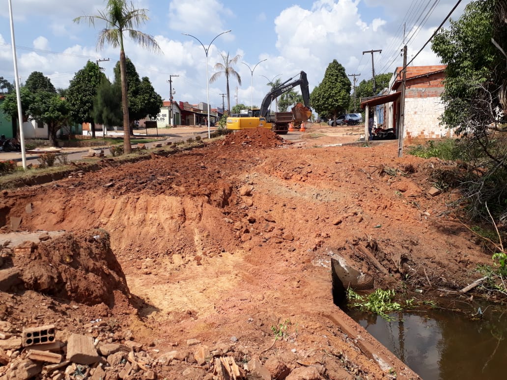 Início da obra de revitalização das avenidas principais de Cidelândia (Fotos: Agência EBONEWS/Divulgação)